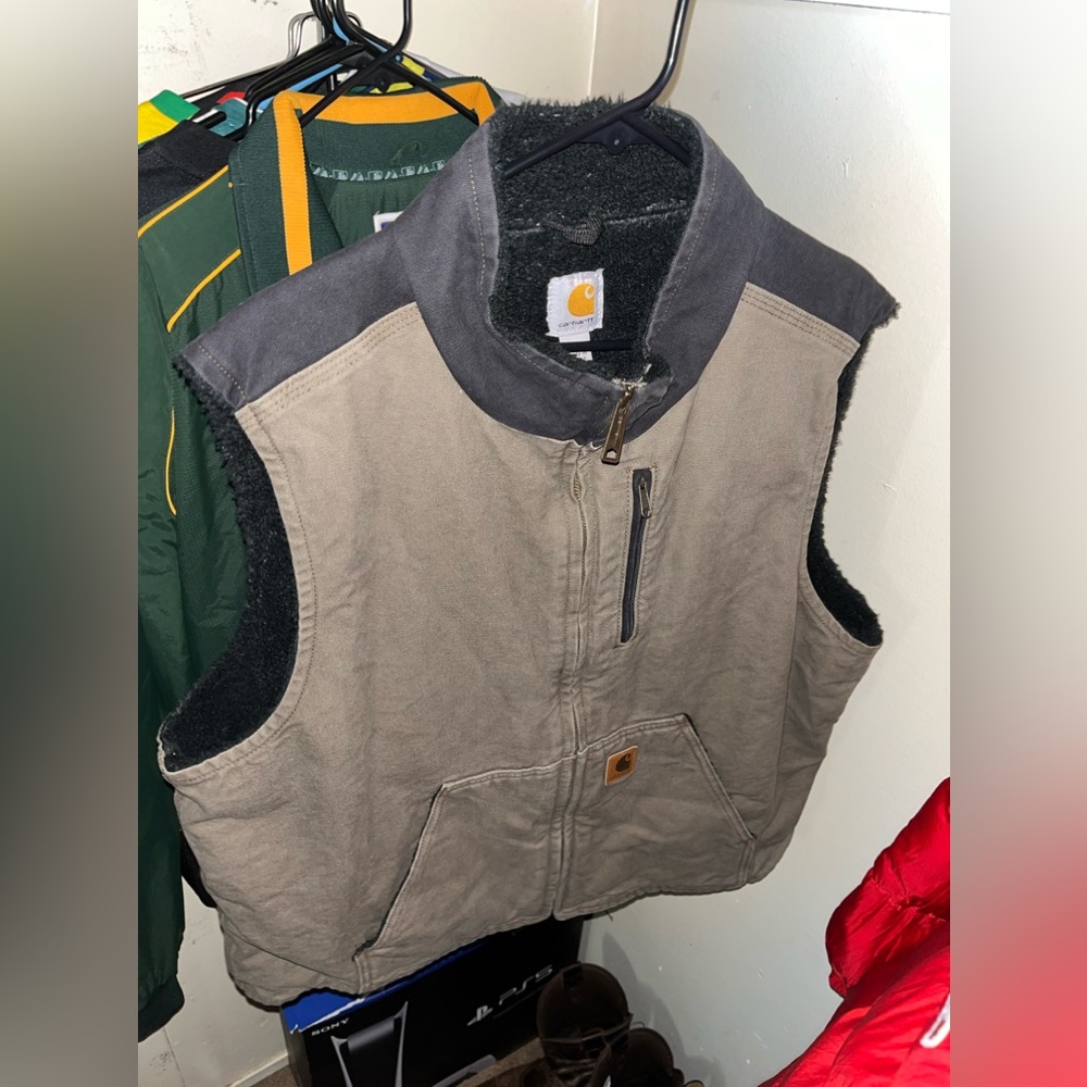 Vintage Carhartt V33 239 Sherpa Lined Work Vest / Gilet, Brown/Grey, XL